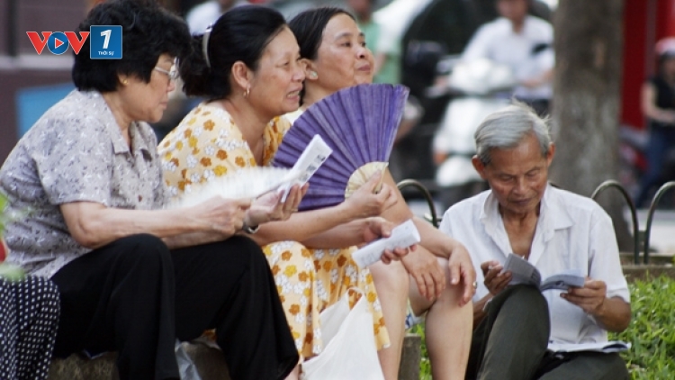 Để già bớt cô đơn, trẻ không nặng gánh (30/9/2017)