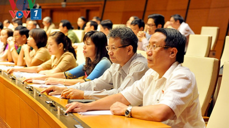 Quốc hội đổi mới trong công tác xây dựng và ban hành luật  (10/01/2018)