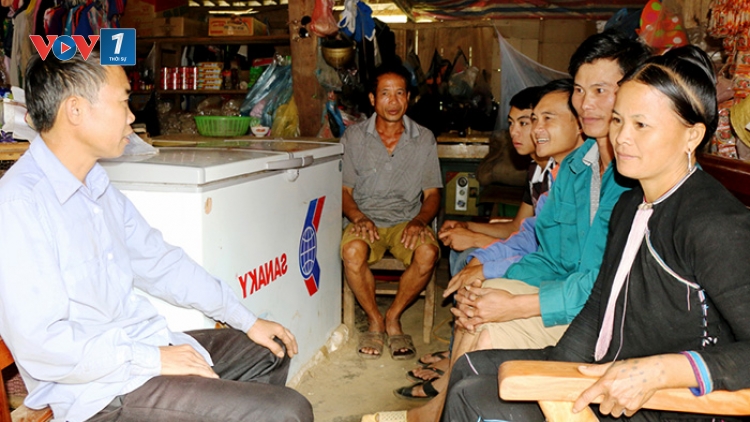 Trách nhiệm nêu gương của cán bộ, đảng viên (16/10/2018)
