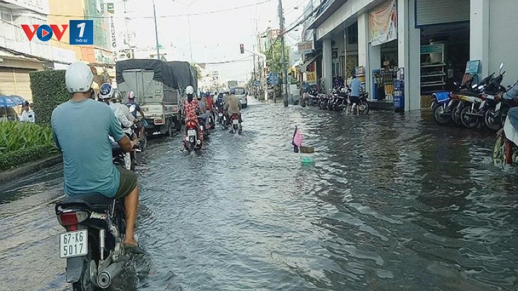 Tác động của triều cường đối với đời sống người dân Cần Thơ nói riêng và đồng bằng sông Cửu Long nói chung (10/10/2018)