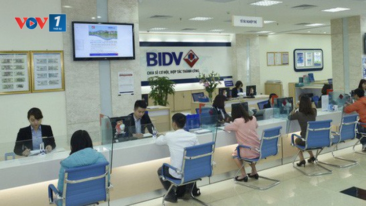 Ngân hàng Nhà nước bơm ròng hơn 18.700 tỷ ra thị trường nhưng lãi suất liên ngân hàng vẫn ở mức cao (25/12/2018)