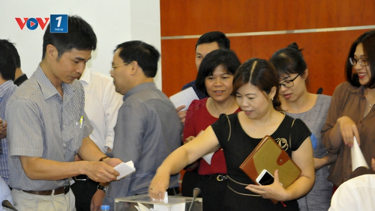 Lấy phiếu tín nhiệm: Để không chỉ là hình thức (01/02/2018)