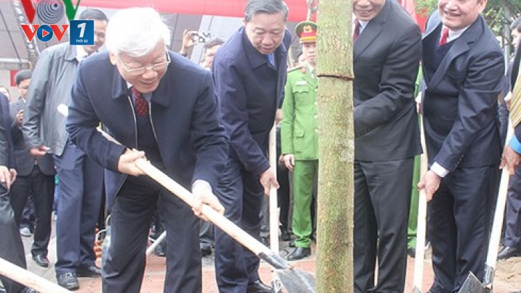 Trồng cây để đất nước thêm xuân (20/2/2018)