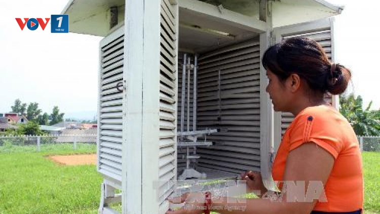 Làm chủ công nghệ để dự báo bão kịp thời chính xác (5/3/2018)
