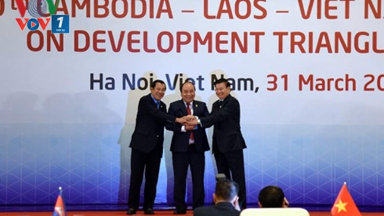 Dấu ấn của Hội nghị Thượng đỉnh Hợp tác Tiểu vùng Mekong mở rộng lần thứ 6 và Hội nghị cấp cao khu vực Tam giác phát triển Campuchia - Lào - Việt Nam lần thứ 10 (1/4/2018)