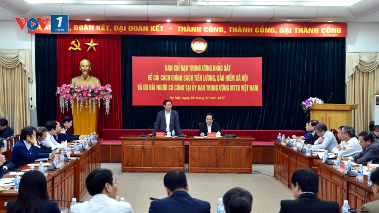 Cải cách chính sách tiền lương cần gắn với tinh giản biên chế (13/6/2018)