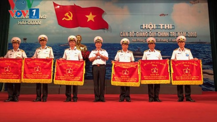 Quân chủng Hải quân Đổi mới trong giáo dục chính trị tư tưởng đến từng cán bộ chiến sỹ (13/6/2018)