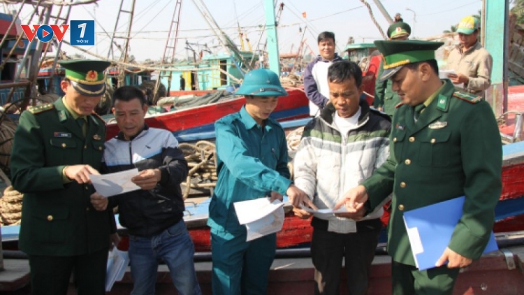 Nâng cao hiểu biết pháp luật của ngư dân khi hoạt động trên biển (17/1/2019)