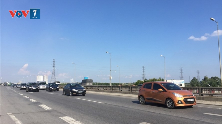Vững tay lái, trọn niềm vui: Thuê xe tự lái, chú ý điều gì để có hành trình an toàn (23/1/2019)