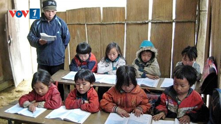 Ngành giáo dục chăm lo đời sống giáo viên, học sinh có hoàn cảnh khó khăn dịp Tết Nguyên đán (25/1/2019)