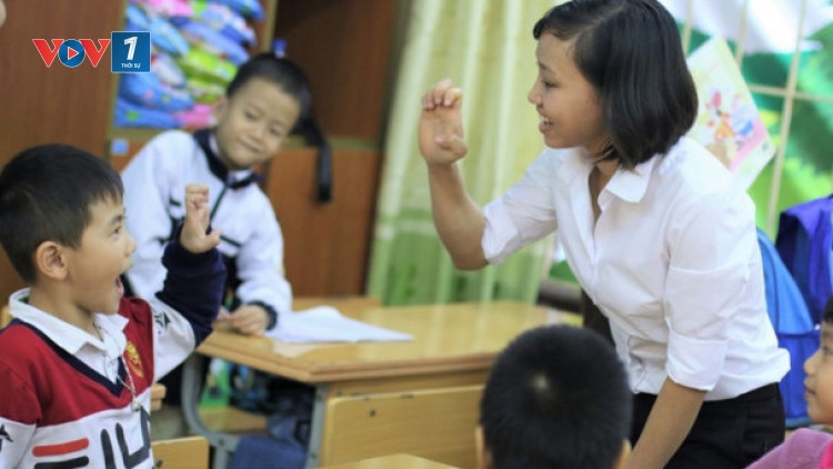 Văn hóa ứng xử học đường: Giảng dạy môn đạo đức, giáo dục công dân thế nào cho hiệu quả (29/10/2019)