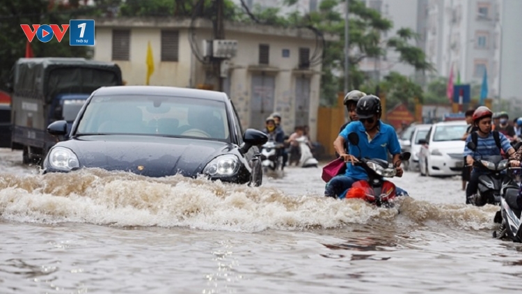 An toàn khi lái xe mùa mưa và triều cường (10/10/2019)