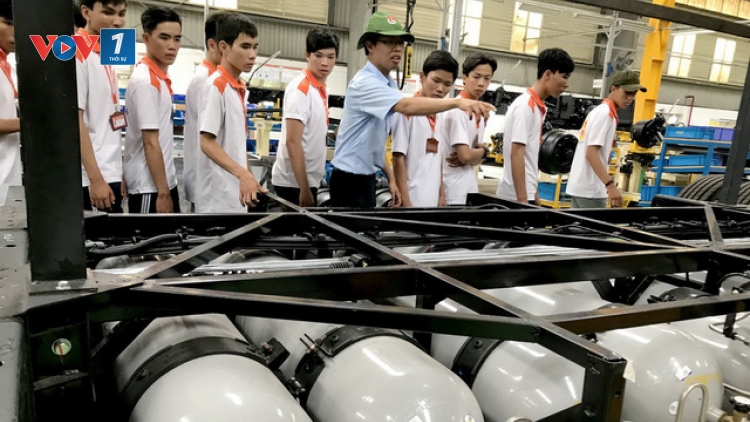 Tăng cường gắn kết trường nghề - doanh nghiệp: Giải pháp hữu hiệu nâng tầm kỹ năng lao động Việt Nam (18/11/2019)