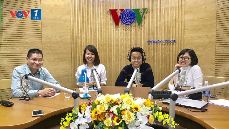 Định vị thương hiệu trước sự xâm lăng văn hóa: Làm sao để bảo vệ áo dài Việt Nam? (29/11/2019)