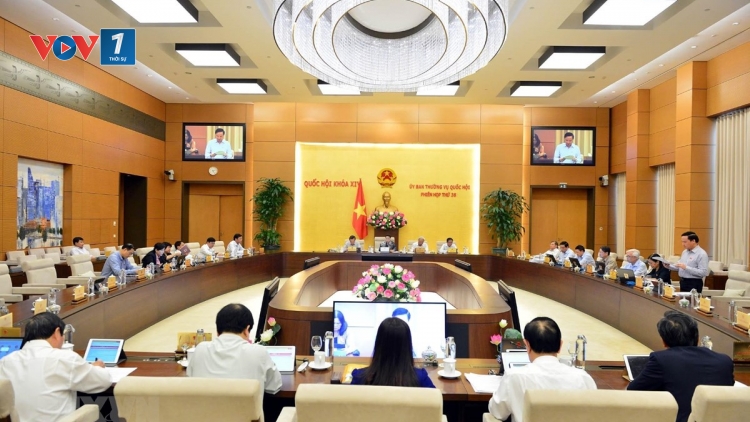 Sáp nhập 3 văn phòng Quốc hội, Hội đồng nhân dân và Ủy ban nhân dân: Làm sao để không “nhập vào rồi lại tách ra”? (20/11/2019)