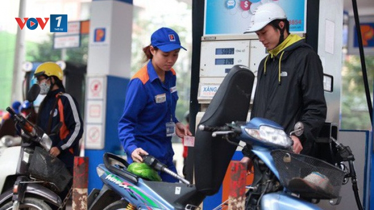 Tư vấn phòng ngừa các bệnh lý trong môi trường độc hại (17/11/2019)
