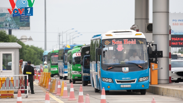 Dư luận lại lo ngại về nguy cơ mất an toàn đối với xe khách vào thời điểm cuối năm (4/12/2019)