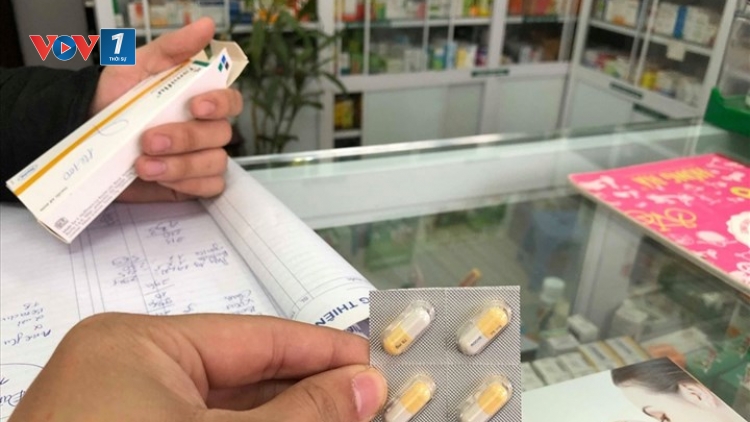 Vì sao khan hiếm thuốc Tamiflu điều trị cúm, khi lượng người nhiễm cúm A tăng cao? (28/11/2019)