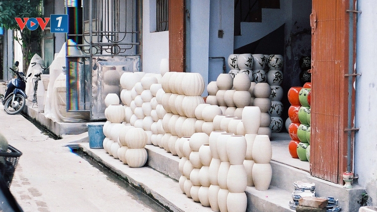 Người giữ lửa cho gốm sứ Bát Tràng (3/2/2019)
