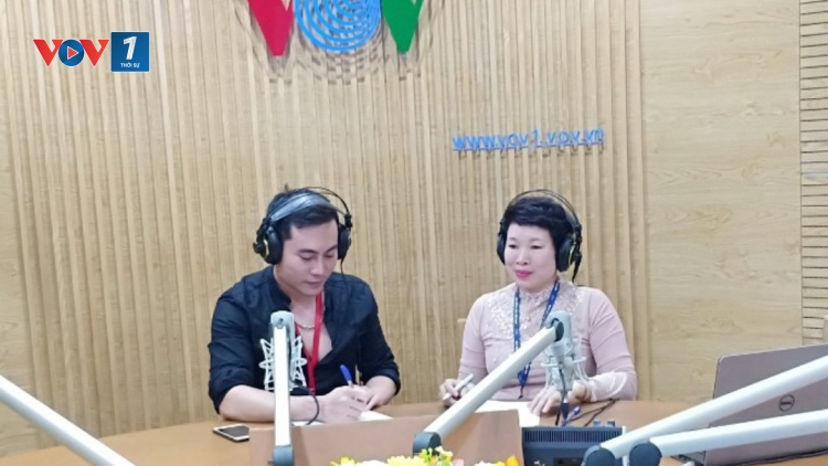 Học nghề tạo mẫu tóc như thế nào để khi tốt nghiệp có thể tự tin làm nghề? (26/2/2019)