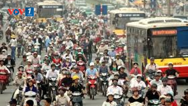 Nhiều lo lắng khi Hà Nội có 6 tuyến đường cấm xe máy (25/3/2019)