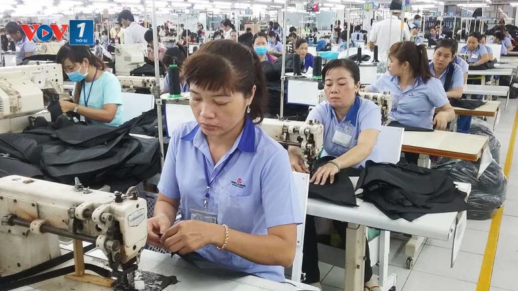 Điều chỉnh tuổi nghỉ hưu: Cơ quan đại diện người lao động lên tiếng (1/5/2019)