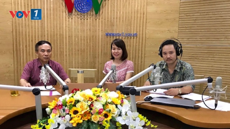 Danh hiệu và “căn bệnh” thành tích: Liệu bao giờ mới hết? (29/5/2019)