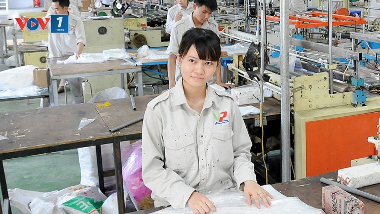 Sửa đổi Bộ luật Lao động - Đảm bảo tiền lương đủ sống cho người lao động (28/6/2019)