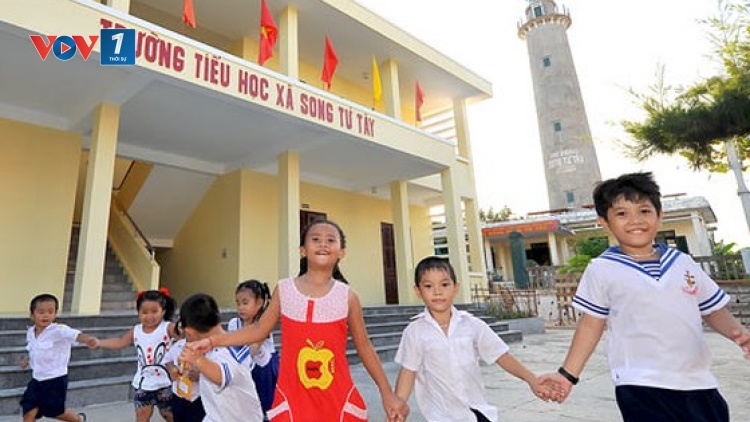Tết thiếu nhi trên xã đảo Song tử Tây (31/5/2019)