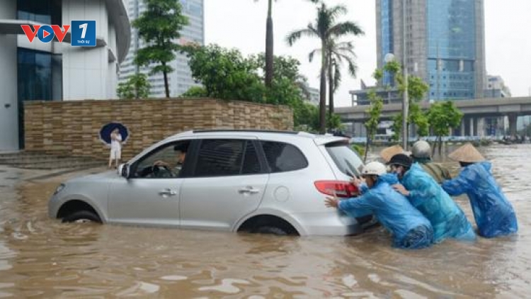Kinh nghiệm xử lý khi xe bị ngập nước (5/8/2019)