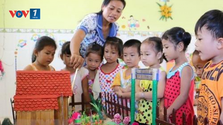 Thiếu giáo viên, nhiều học sinh chưa thể đến trường (20/9/2019)
