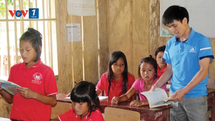 Nâng cao chất lượng sinh hoạt chi bộ - Cách làm mới ở Lai Châu (24/9/2019)