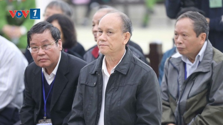 THỜI SỰ 18H00 CHIỀU 7/1/2020: Hai cựu chủ tịch Uỷ ban Nhân dân Thành phố Đà Nẵng bị đề nghị mức án từ 18 năm tù đến 27 năm tù vì 2 hai tội danh “Vi phạm quy định về quản lý, sử dụng tài sản nhà nước gây thất thoát, lãng phí” và “Vi phạm các quy định về quản lý đất đai”
