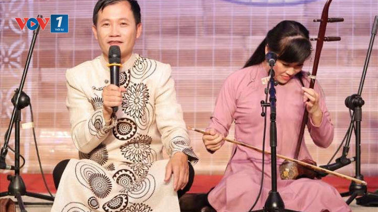 Nghệ sĩ Nguyễn Quang Long và hành trình đưa hát Xẩm vào đời sống (1/1/2020)