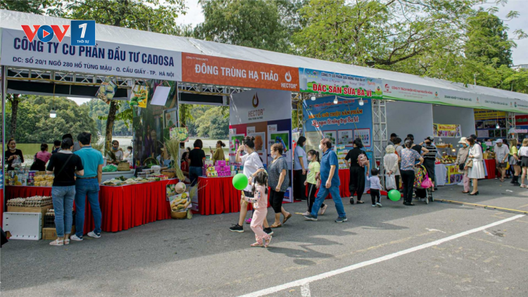Ngành Công Thương hỗ trợ kết nối tiêu thụ sản phẩm thực phẩm an toàn (09/11/2020)