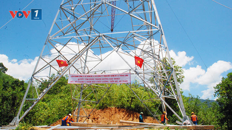 Nỗ lực hoàn thành Đường dây 500kV mạch 3 - Công trình trọng điểm chào mừng Đại hội Đảng XIII (25/12/2020)