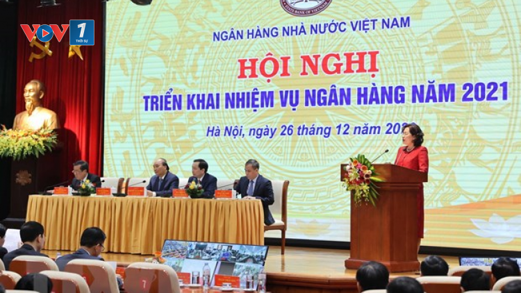 THỜI SỰ 18H00 CHIỀU 26/12/2020: Thủ tướng Nguyễn Xuân Phúc lưu ý ngành Ngân hàng cần tiếp tục chia sẻ với người dân, doanh nghiệp để hỗ trợ phục hồi kinh tế