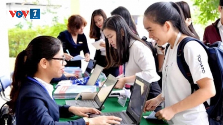 Tư vấn các ngành nghề doanh nghiệp tuyển dụng ngay từ đầu vào ở các trường (14/2/2020)