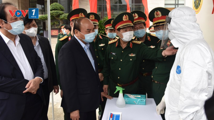 THỜI SỰ 18H CHIỀU 22/3/2020: Thủ tướng Nguyễn Xuân Phúc kiểm tra công tác chuẩn bị phương án phòng, chống COVID-19 của lực lượng quân đội.