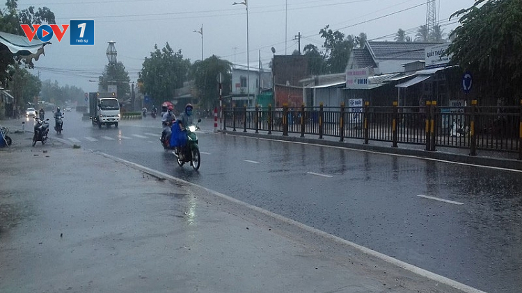 THỜI SỰ 18H CHIỀU 13/4/2020: Cơn mưa "vàng" giúp giải nhiệt cho đồng bằng sông Cửu Long và miền Trung giữa cao điểm hạn mặn