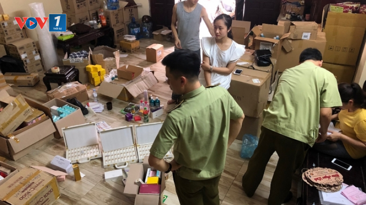 Hà Nội: Thu giữ hơn 1.800 sản phẩm mỹ phẩm không rõ nguồn gốc (26/5/2020)