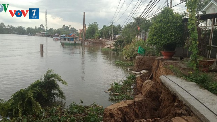 THỜI SỰ 18H CHIỀU 2/6/2020: Mới đầu mùa mưa, nhưng tình trạng sạt lở ven sông, rạch ở ĐBSCL đã liên tục báo động với những dấu hiệu nguy hiểm.