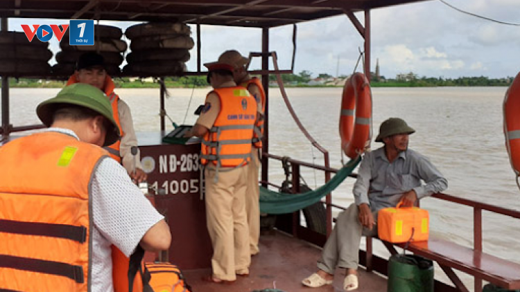 Nam Định siết chặt các bến đò ngang mùa mưa bão (28/8/2020)
