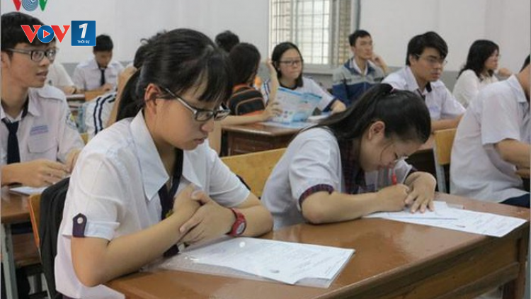 Đề cao trách nhiệm để tổ chức kỳ thi tốt nghiệp THPT 2020 an toàn và chất lượng (4/8/2020)