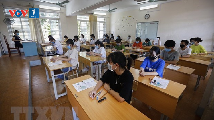 THỜI SỰ 18H CHIỀU 24/8/2020: Bộ Giáo dục và Đào tạo khẳng định, kỳ thi tốt nghiệp Trung học Phổ thông đợt 2 năm nay sẽ diễn ra từ ngày 2 đến 4/9.