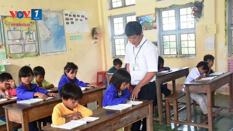 Gieo con chữ vùng cao: Các thầy cô giáo chưa bao giờ bỏ cuộc (3/9/2020)
