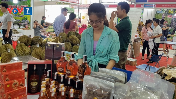 Hoàn thiện chuỗi cung ứng hàng hóa phục vụ thị trường 100 triệu dân: Đưa hàng hóa từ nông thôn ra thành thị  (12/01/2021)