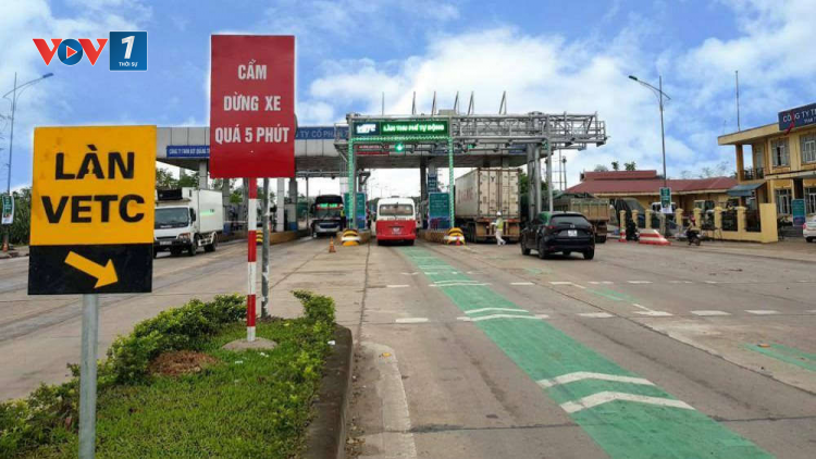 Thu phí không dừng: Cần chế tài mạnh buộc lái xe phải lắp thẻ thu phí (14/01/2020)