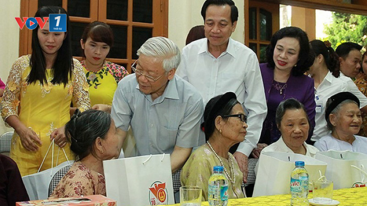 THỜI SỰ 18H CHIỀU 12/1/2021: Gần 518 tỷ đồng quà Tết Tân Sửu tặng người có công với Cách mạng.