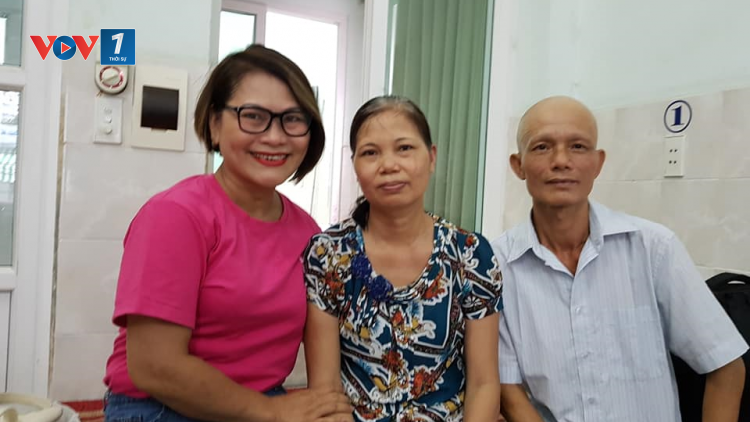 Người phụ nữ khuyết tật, kiên cường “chiến đấu” với bệnh ung thư (15/10/2021)